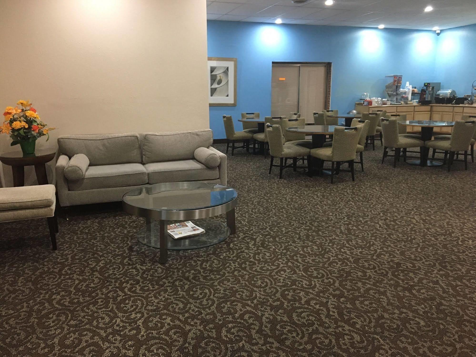 Travel Inn Marston 外观 照片